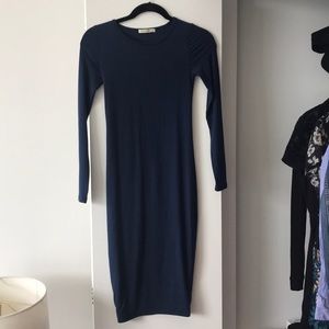 Marine layer long sleeved dress size small